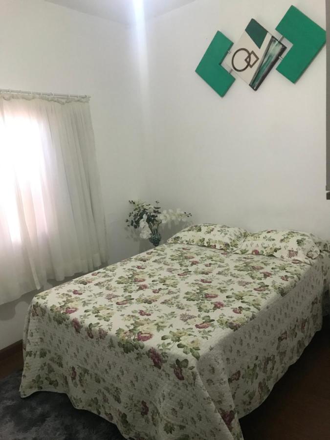 جوارولوس Hostel Gru Economico Com Quartos Individuais E Translado المظهر الخارجي الصورة