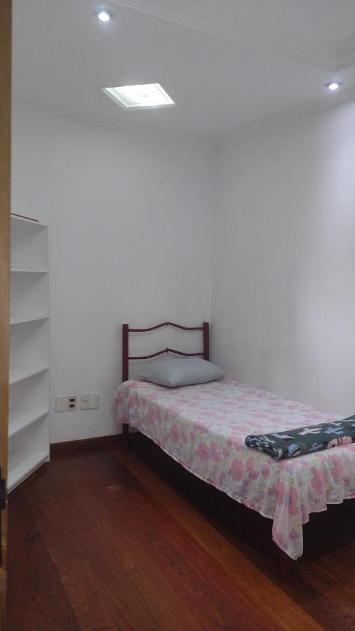 جوارولوس Hostel Gru Economico Com Quartos Individuais E Translado المظهر الخارجي الصورة