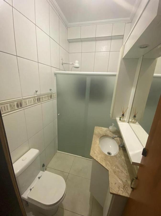 جوارولوس Hostel Gru Economico Com Quartos Individuais E Translado المظهر الخارجي الصورة